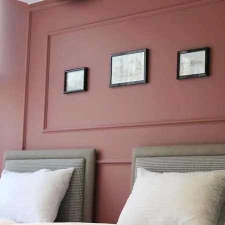 Old Stone Hotel 4*